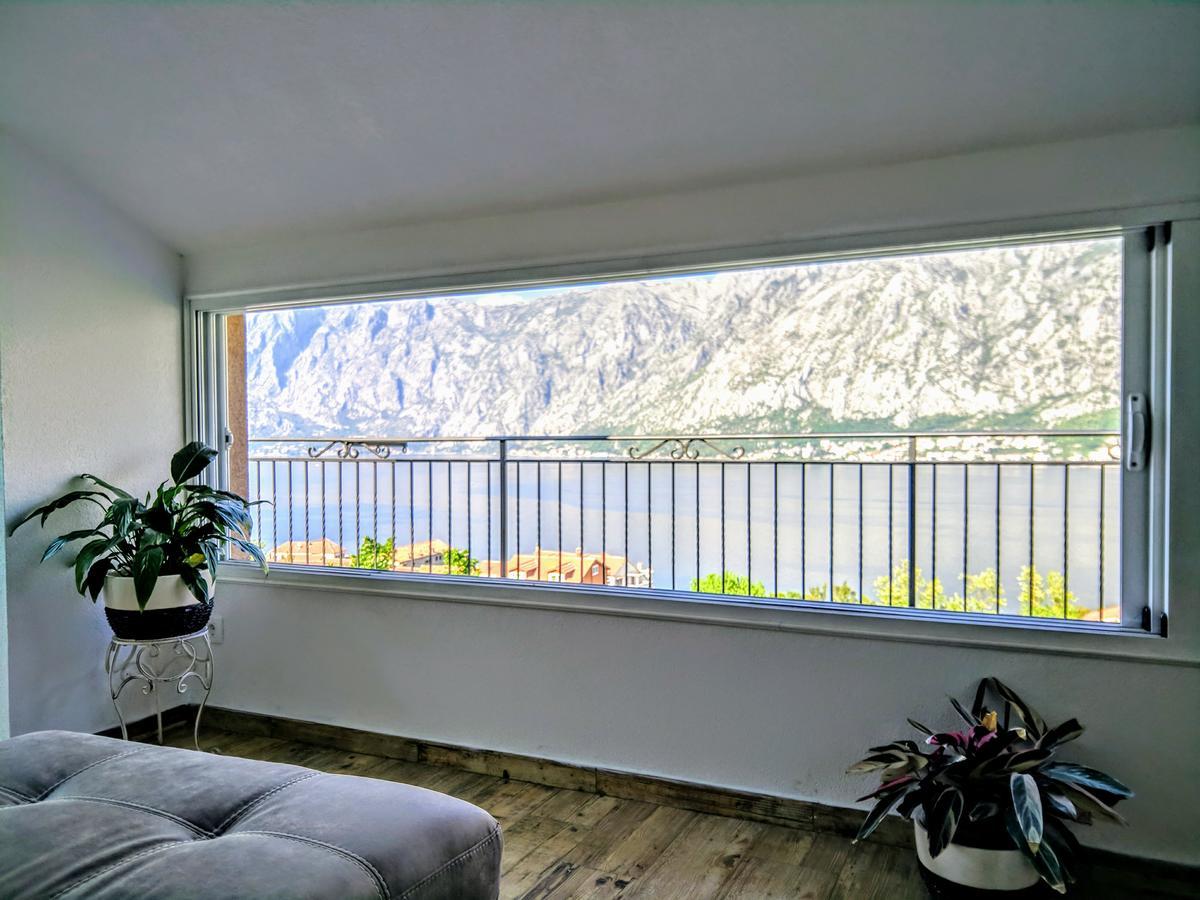 Lux Apartments Fabris Kotor Luaran gambar