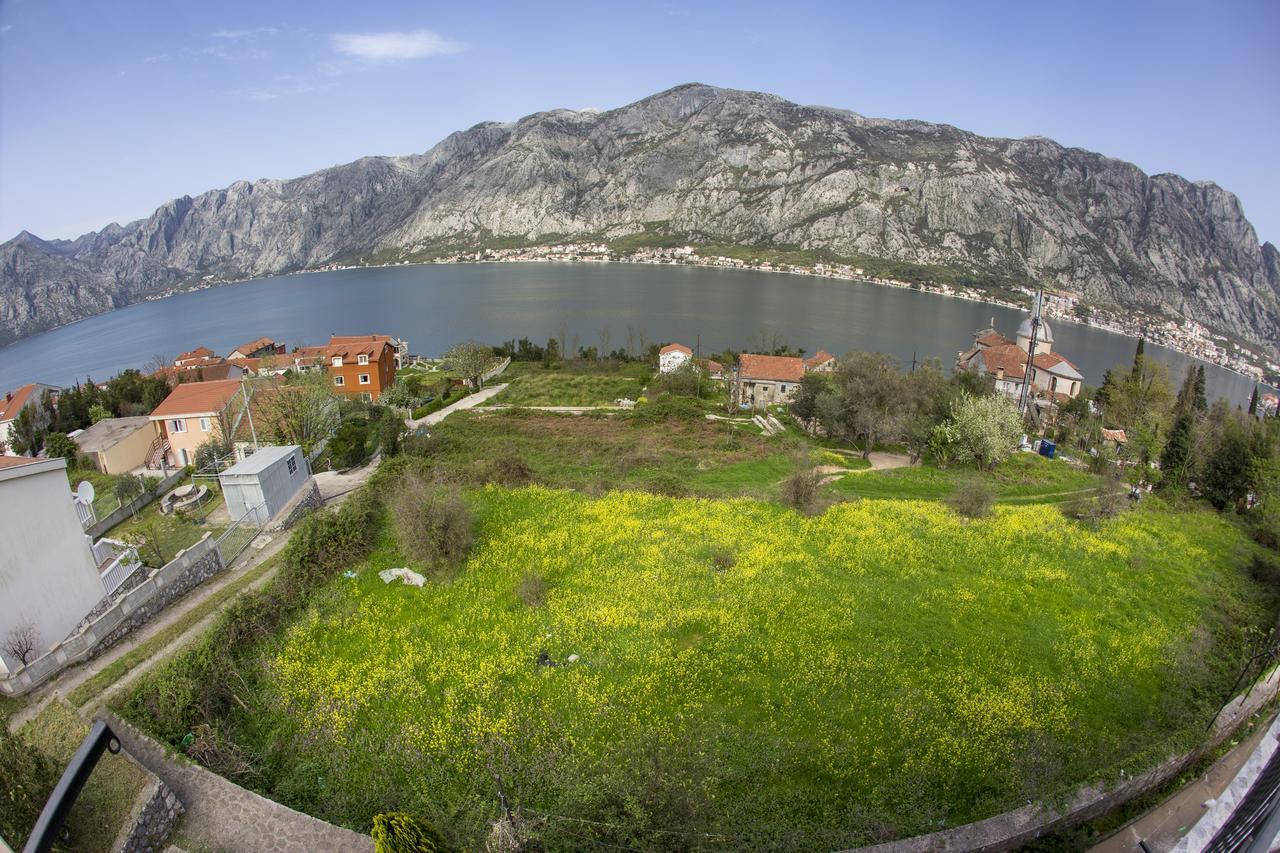 Lux Apartments Fabris Kotor Luaran gambar