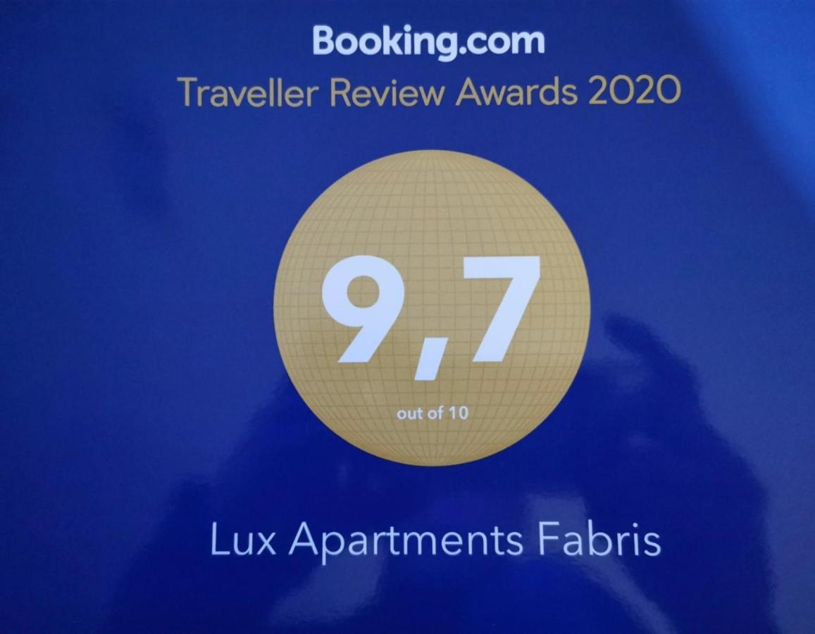 Lux Apartments Fabris Kotor Luaran gambar